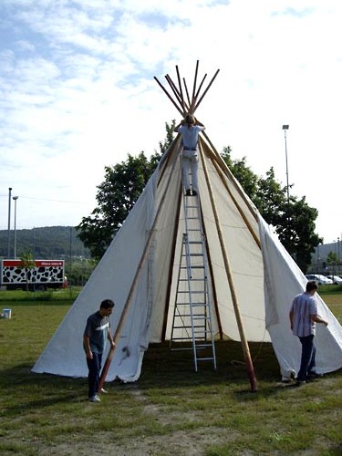 peacecamp-08_aufbau-spreitenbach_01