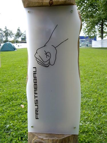 peacecamp-08_aufbau-spreitenbach_01