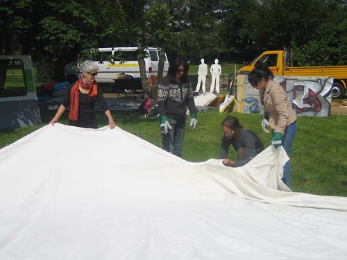 girl-peacecamp_06_04