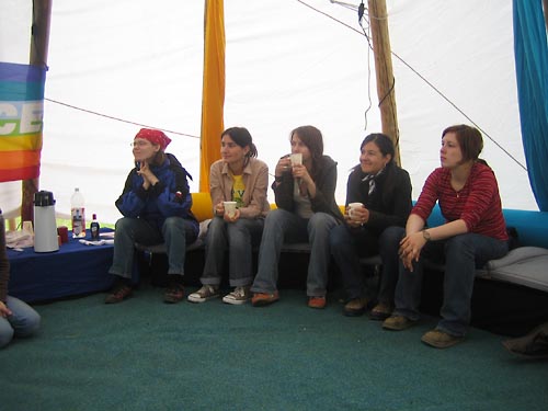 girl-peacecamp_06_15