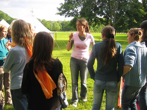 girl-peacecamp_06_19