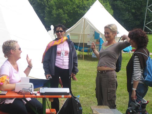 girl-peacecamp_06_50