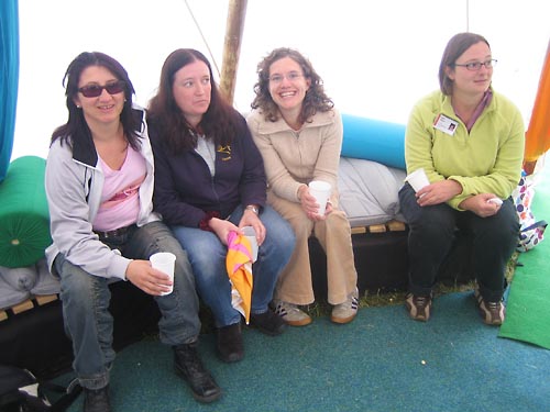 girl-peacecamp_06_59